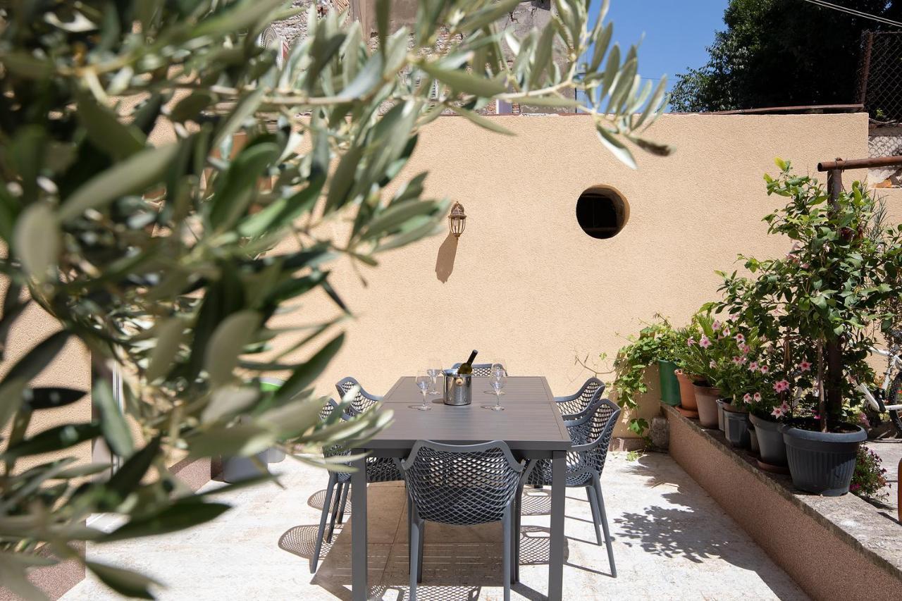 Via Flavia Luxury Accommodation With Free Private Parking Pula Extérieur photo
