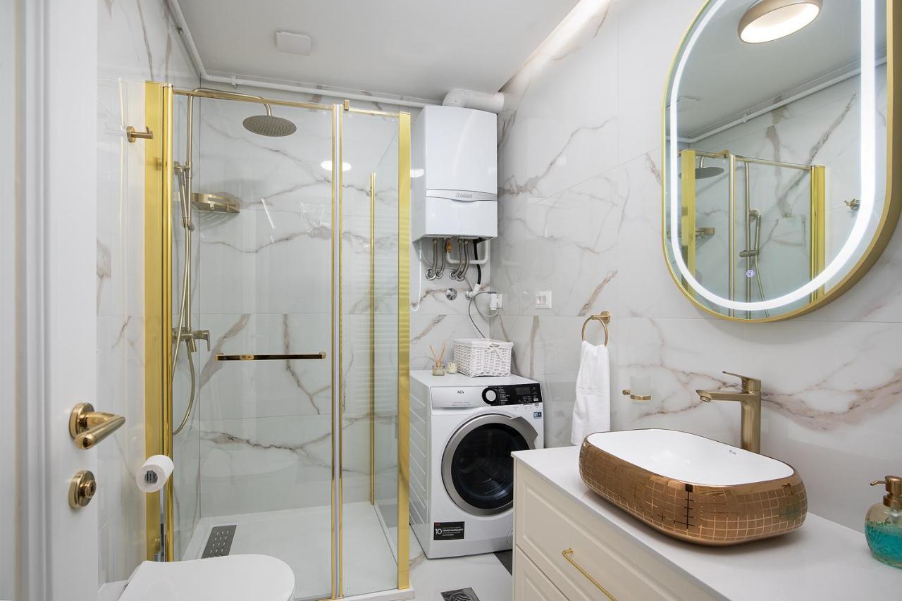 Via Flavia Luxury Accommodation With Free Private Parking Pula Extérieur photo